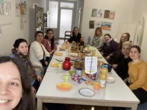 Die StoP-Frauenfrühstücksrunde und der gedeckte Tisch